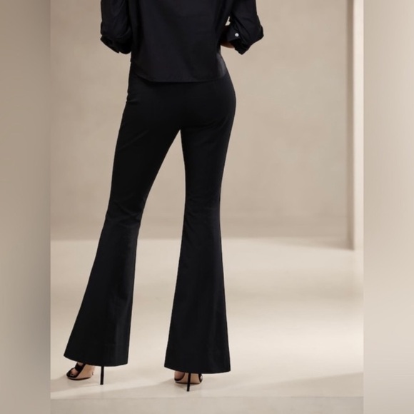 ✨NWT! Banana Republic Black Flare Sloan Pant  - Multiple Sizes 💛 - Picture 3 of 5